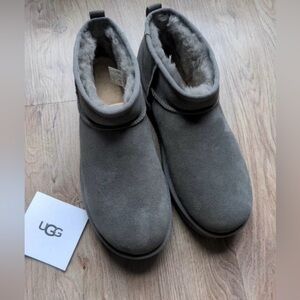 UGG Ultra Mini Women’s Gray Size 9 boots
